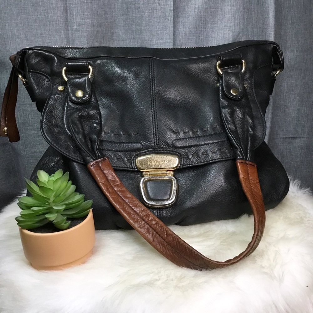 B. Makowsky Handbag